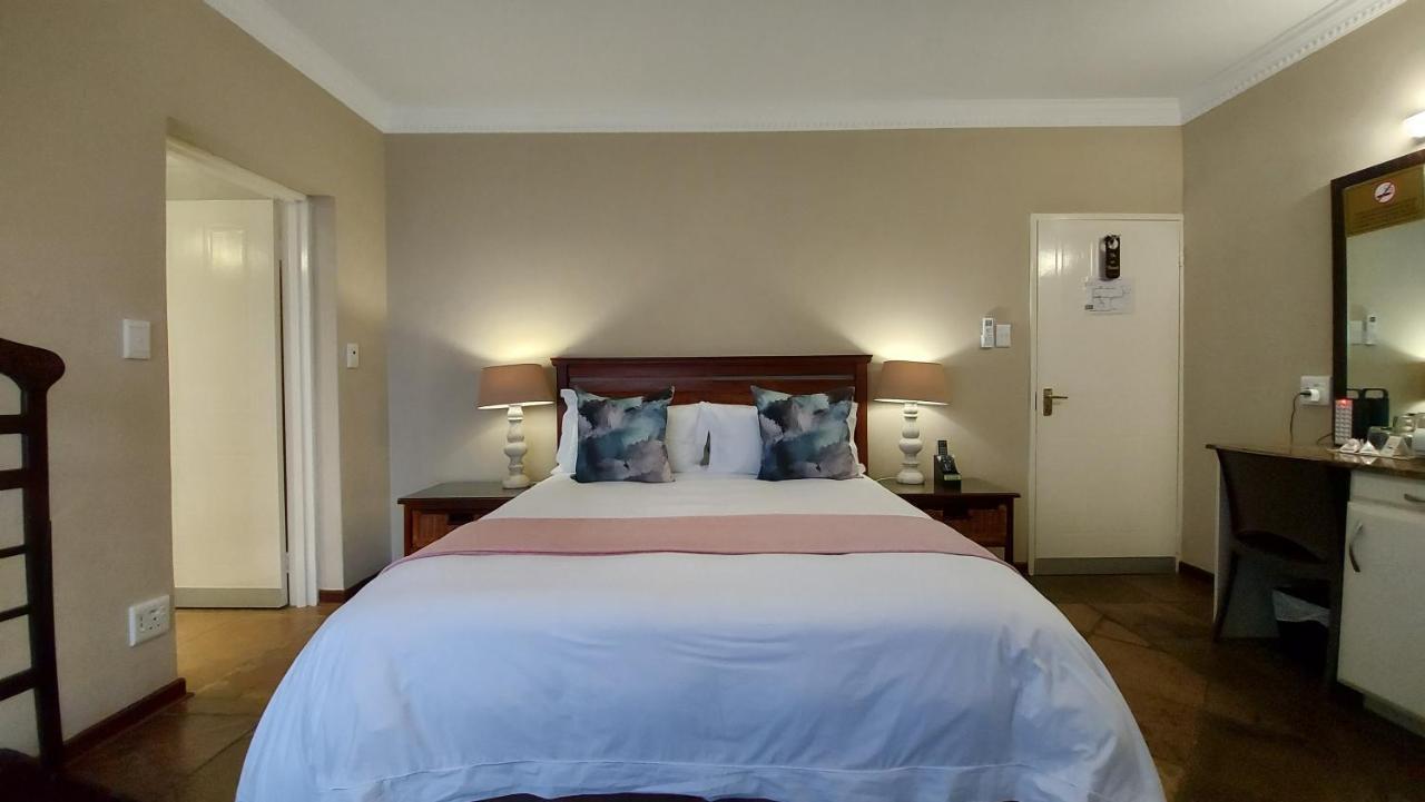 Matumi Golf Lodge Mbombela Bagian luar foto