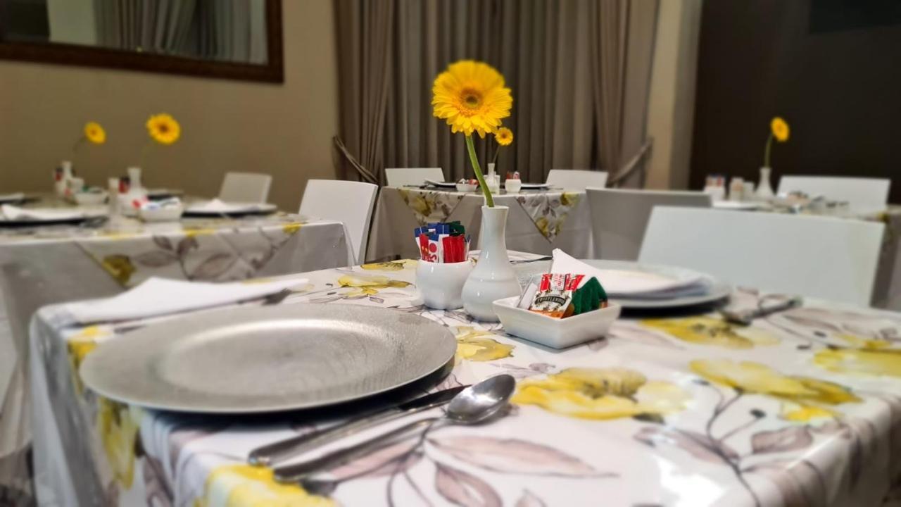 Matumi Golf Lodge Mbombela Bagian luar foto